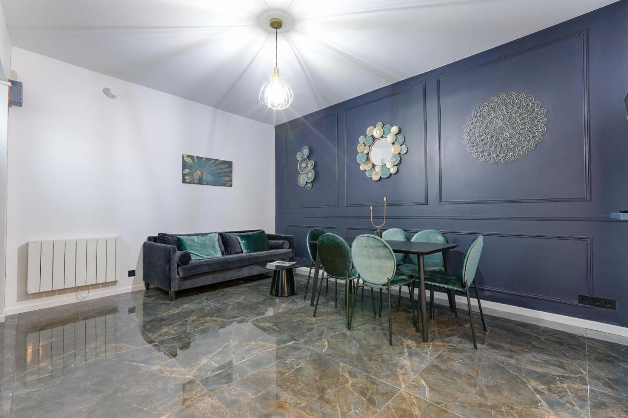 Appartamento Amazing Luxury Triplex 3Br/8P - Arc De Triomphe Parigi Esterno foto