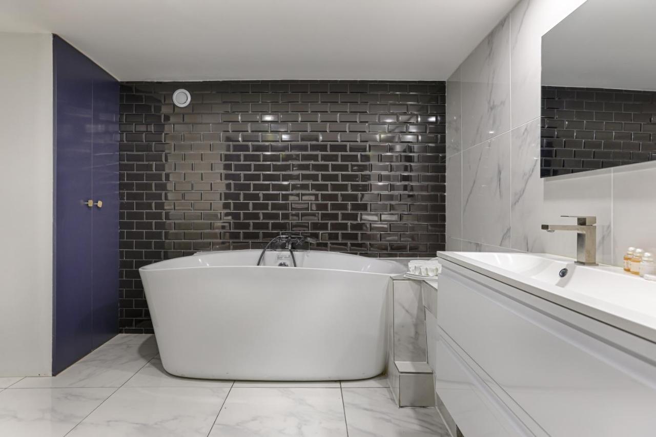 Appartamento Amazing Luxury Triplex 3Br/8P - Arc De Triomphe Parigi Esterno foto
