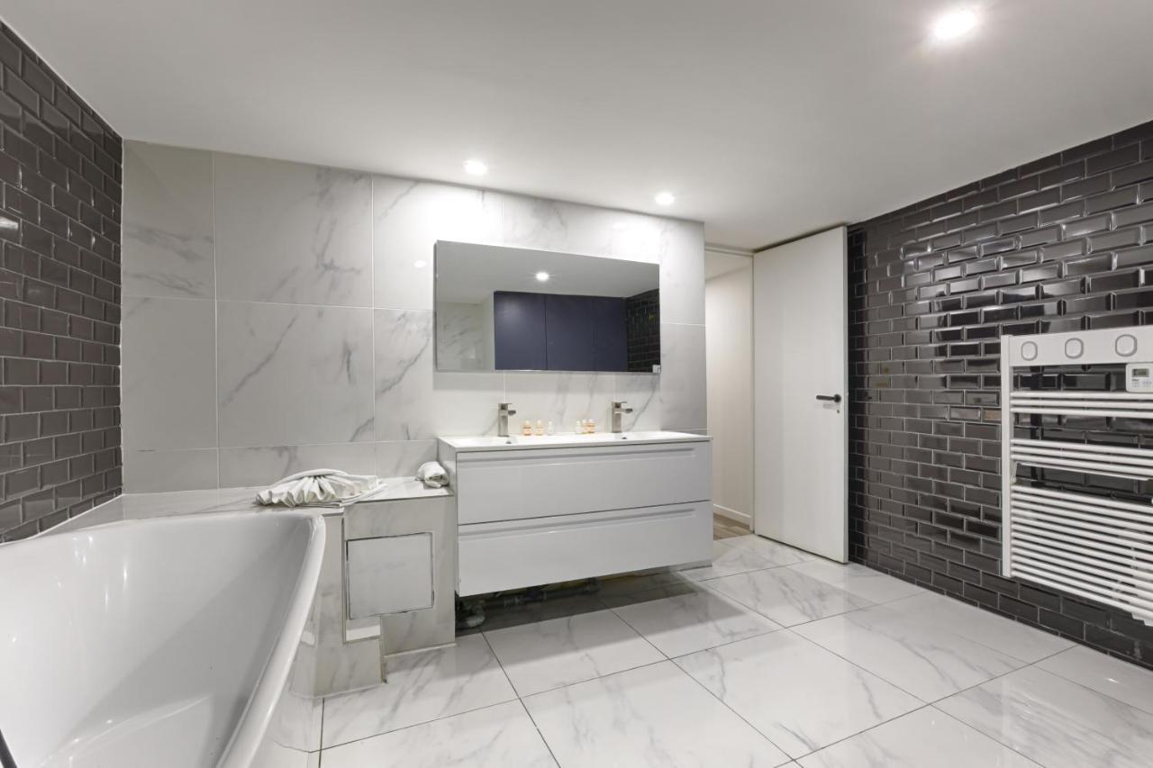 Appartamento Amazing Luxury Triplex 3Br/8P - Arc De Triomphe Parigi Esterno foto
